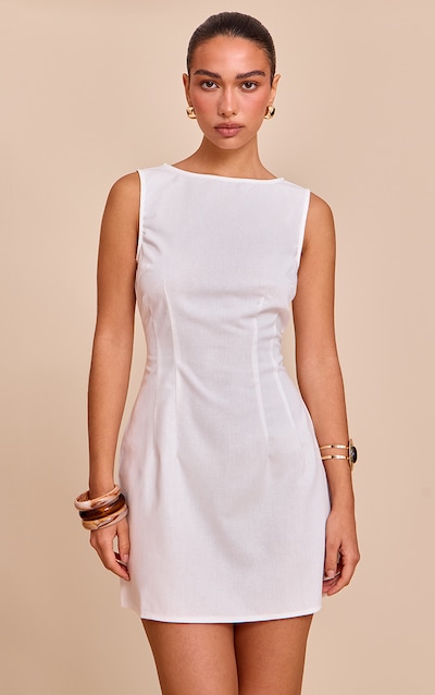 Robe droite en effet lin blanc à col bateau