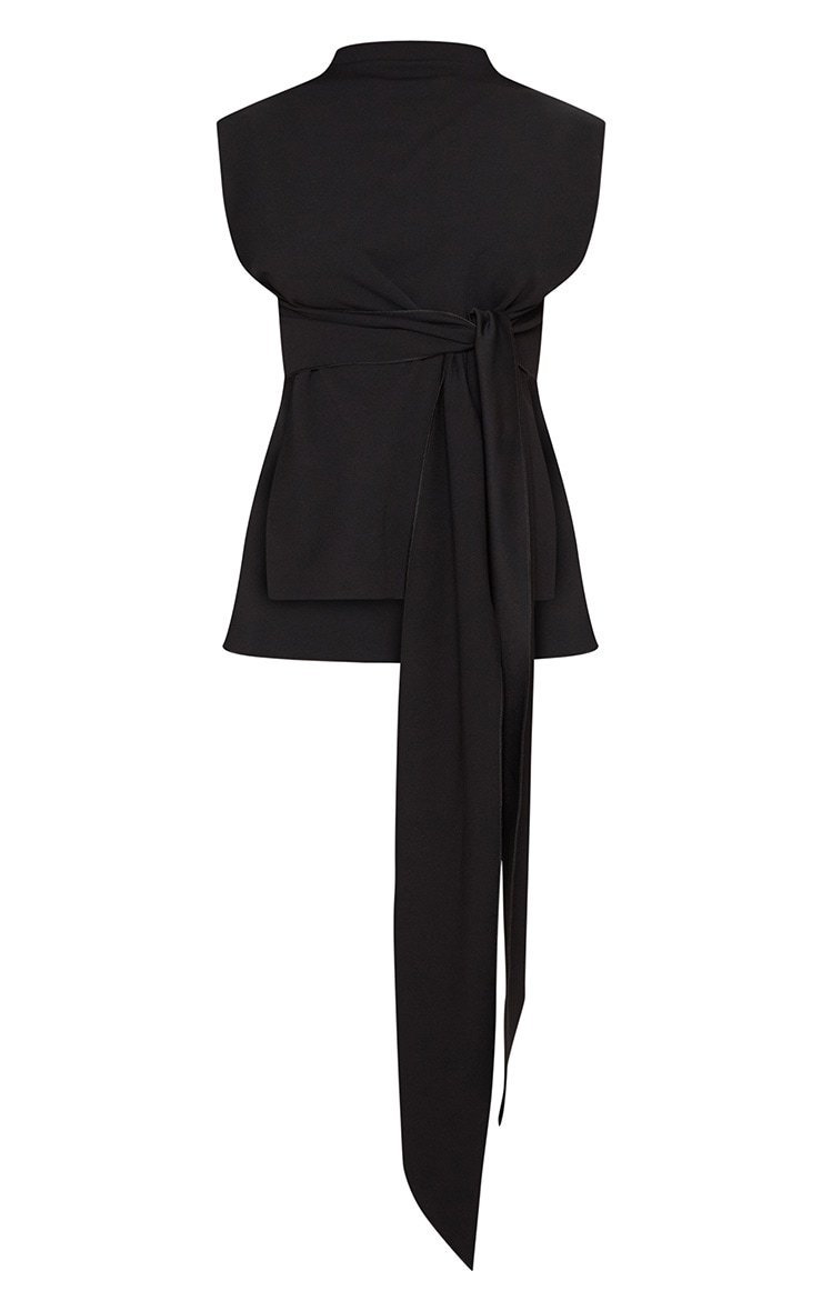 Blouse sans manches noire à volants image 3