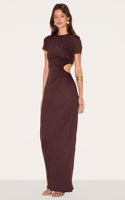 Robe longue douce doublée chocolat à découpe froncée
