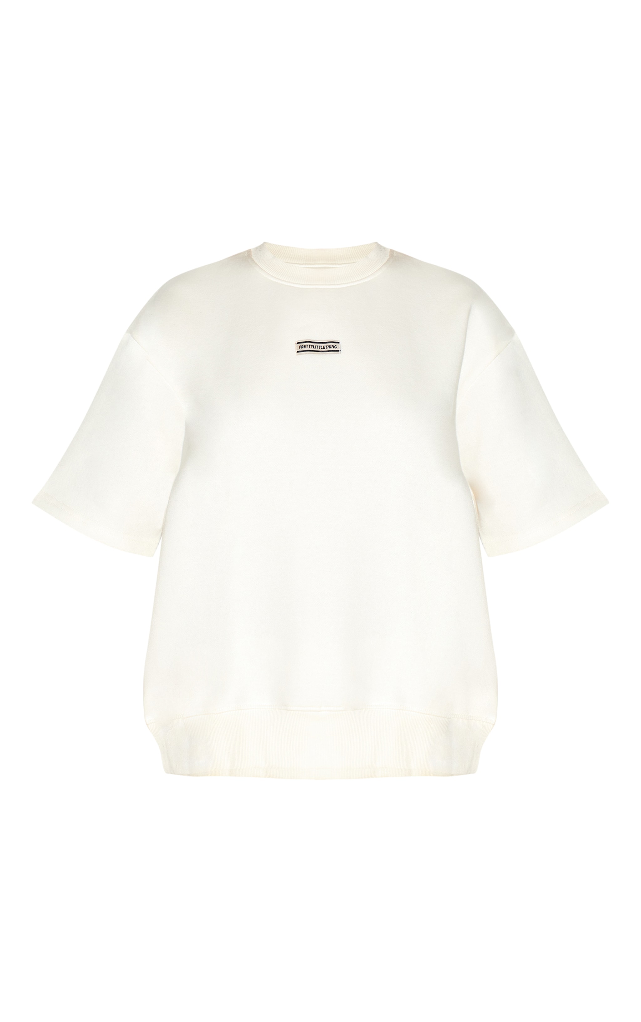 PRETTYLITTLETHING T-shirt oversize crème à détail badge et manches courtes image 5