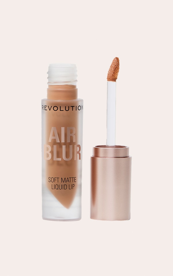 Revolution Rouge à lèvres liquide mat Air Blur Natural