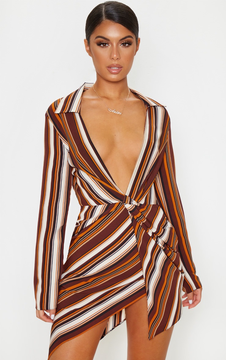 Robe cache-coeur à rayures multicolores et dos-nu