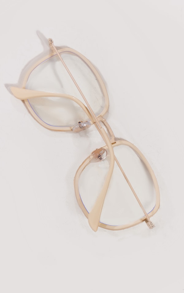 White Matte Frame Blue Light Readers PrettyLittleThing