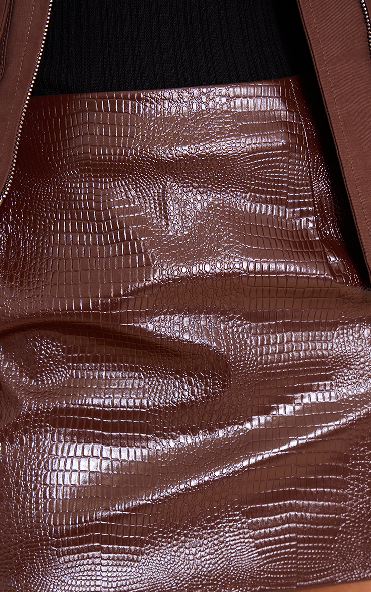 Jupe micro mini taille basse en PU effet croco marron foncé image 5