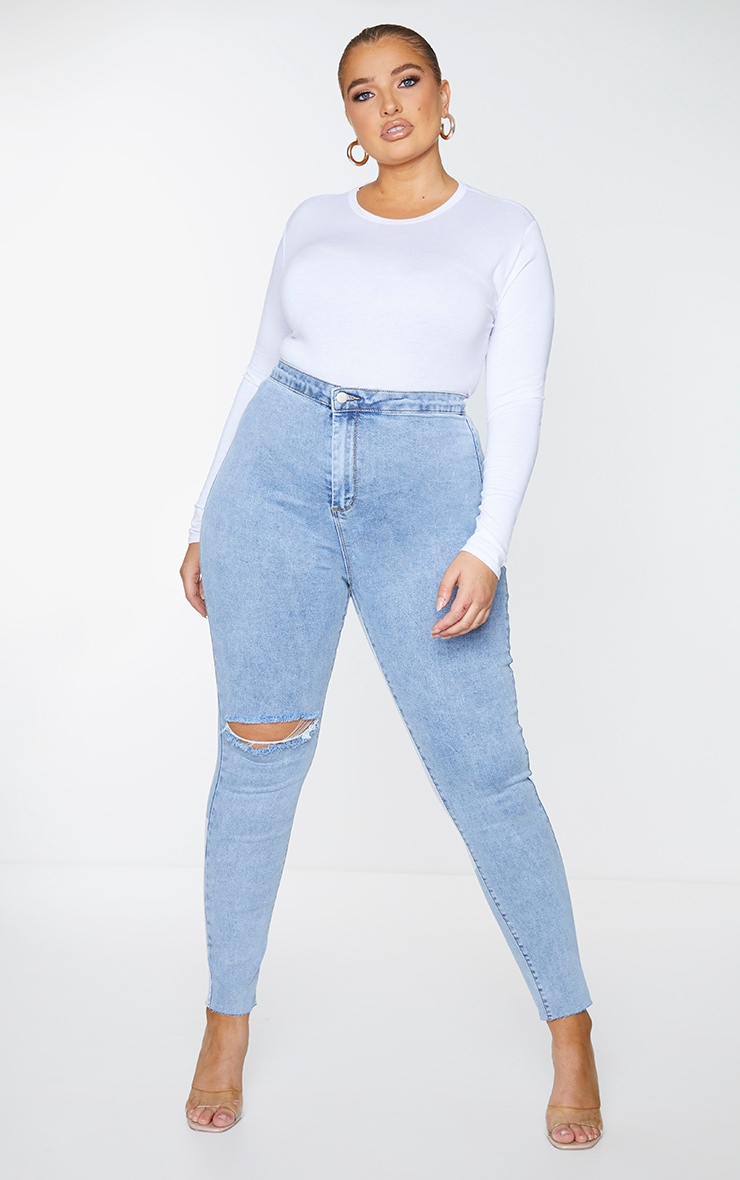 PRETTYLITTLETHING Plus Blue Raw Hem Knee Rip Skinny Jeans