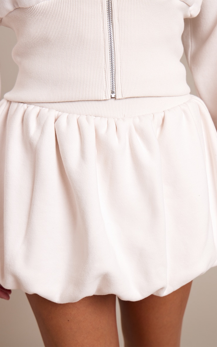 Mini-jupe bouffante en sweat crème à doublure en polaire image 5