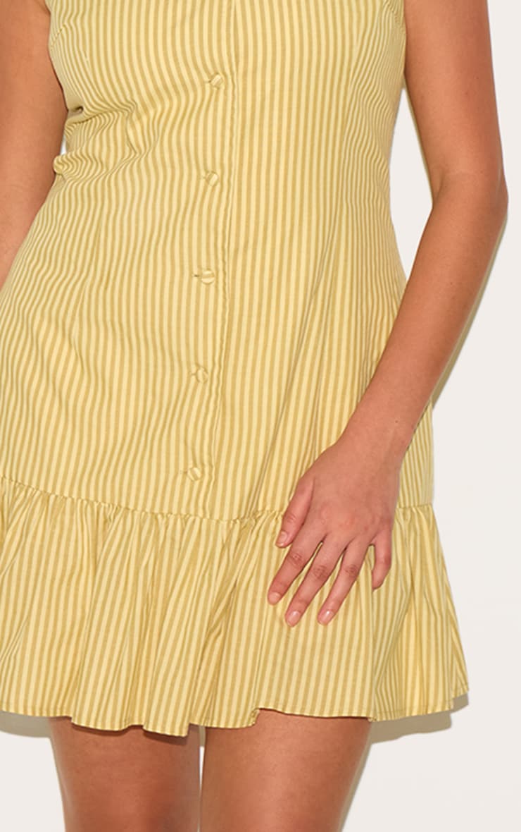 Plus Robe moulante jaune rayée à boutons et ourlet fluide image 4