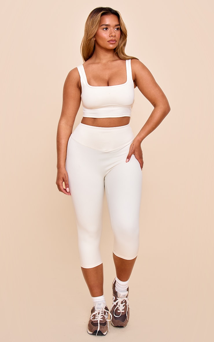 Shape Legging capri de sport en Sculpt crème au beurre à taille haute image 1