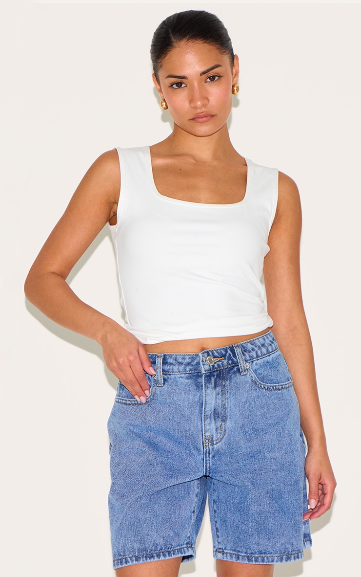 Petite Mid Blue Wash Low Rise Baggy Boyfriend Shorts image 2