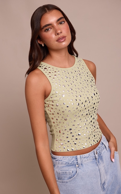 Top côtelé sauge à col nageur et clous multiples