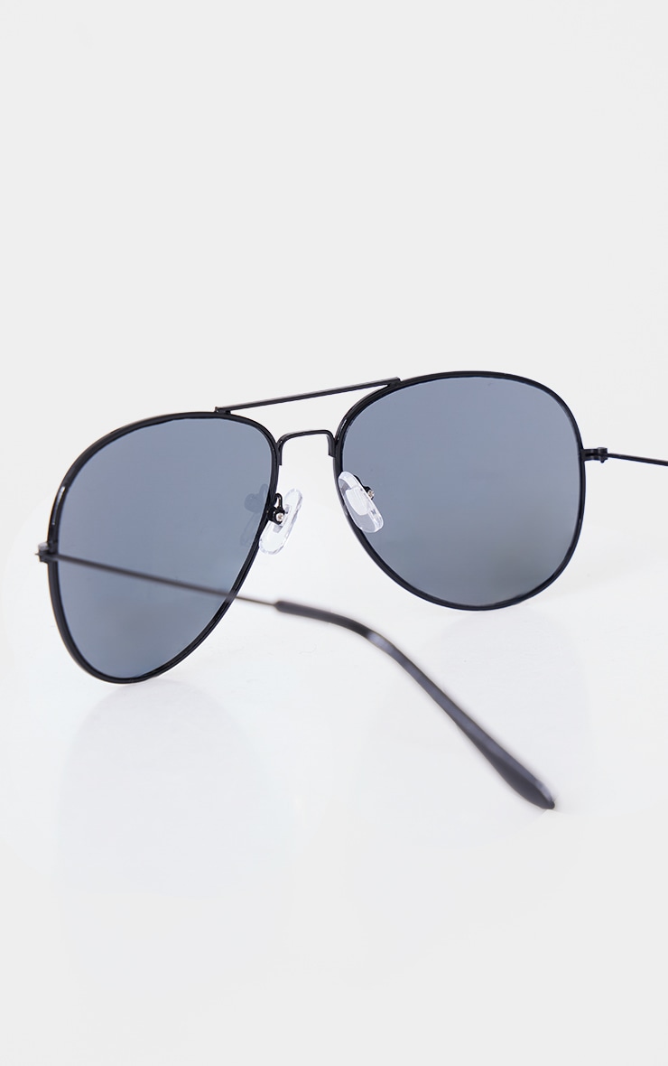 Black Metal Aviator Sunglasses image 3