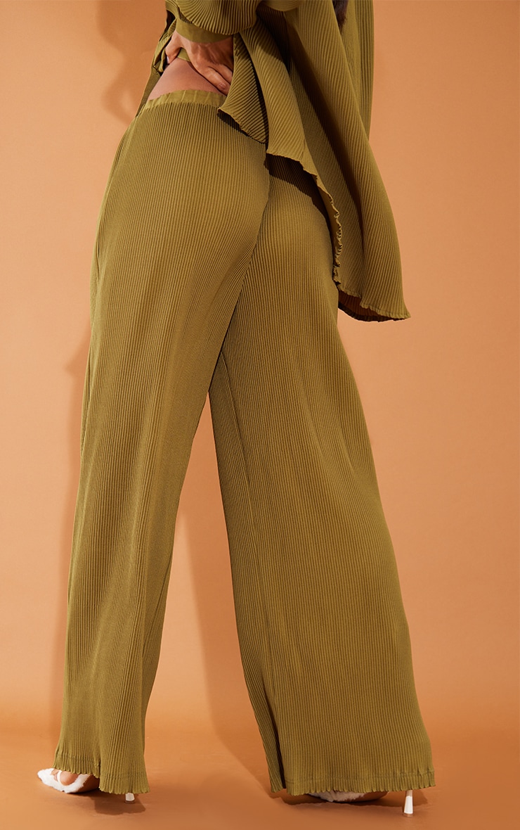 Khaki Plisse High Waisted Wide Leg Pants | PrettyLittleThing USA