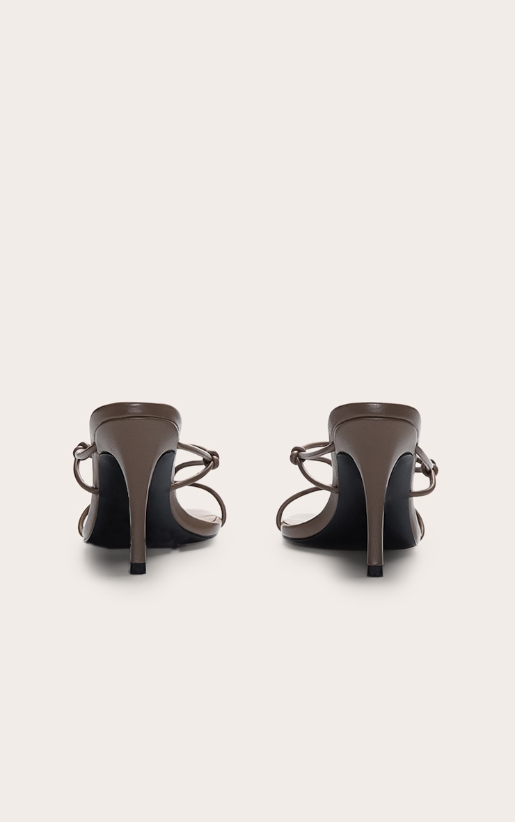 Mules style tongs carrées en PU chocolat à talon haut et brides nouées image 3