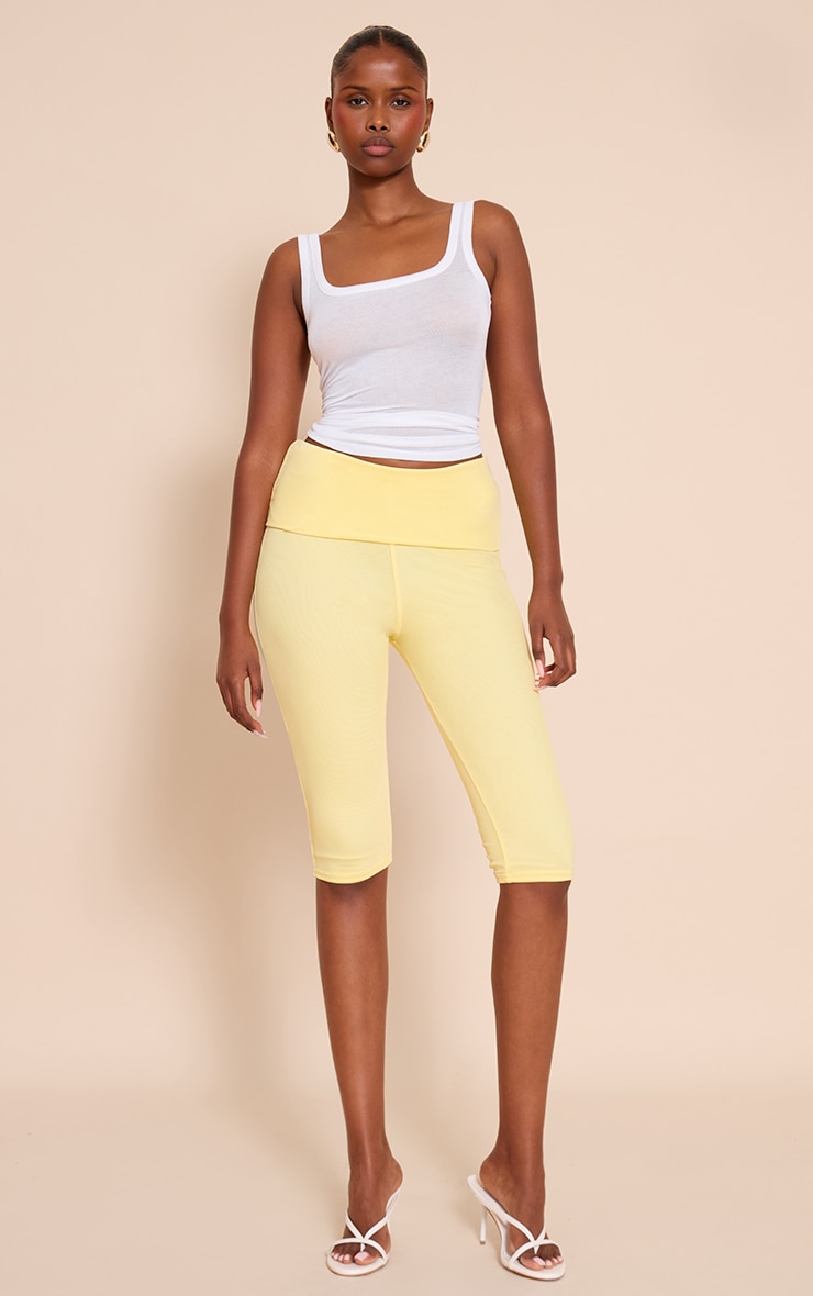 Pantalon capri en mesh jaune citron à détail replié image 1