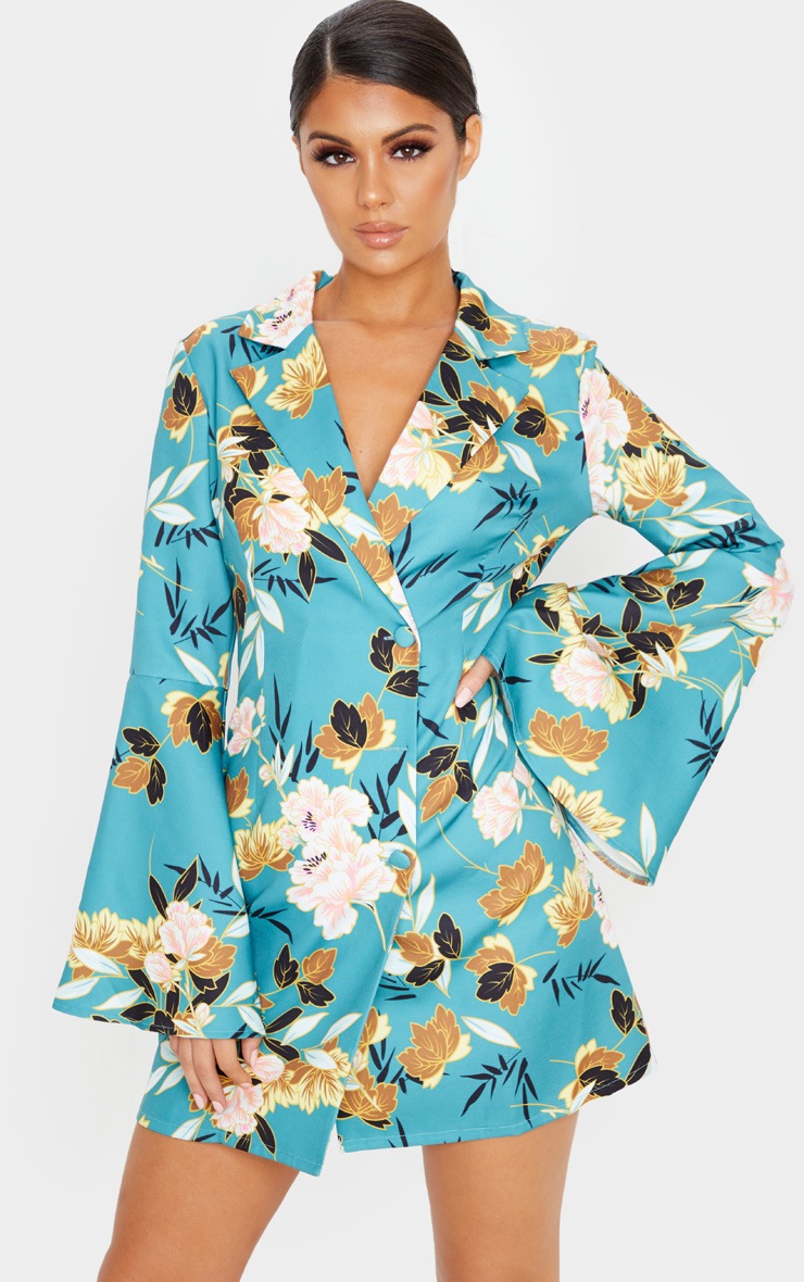 Robe blazer verte imprimé floral à manches flare et bouton