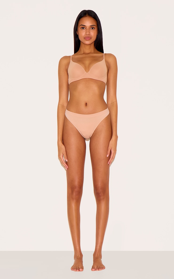 Soutien-gorge rond nude foncé à bonnets et armatures image 3