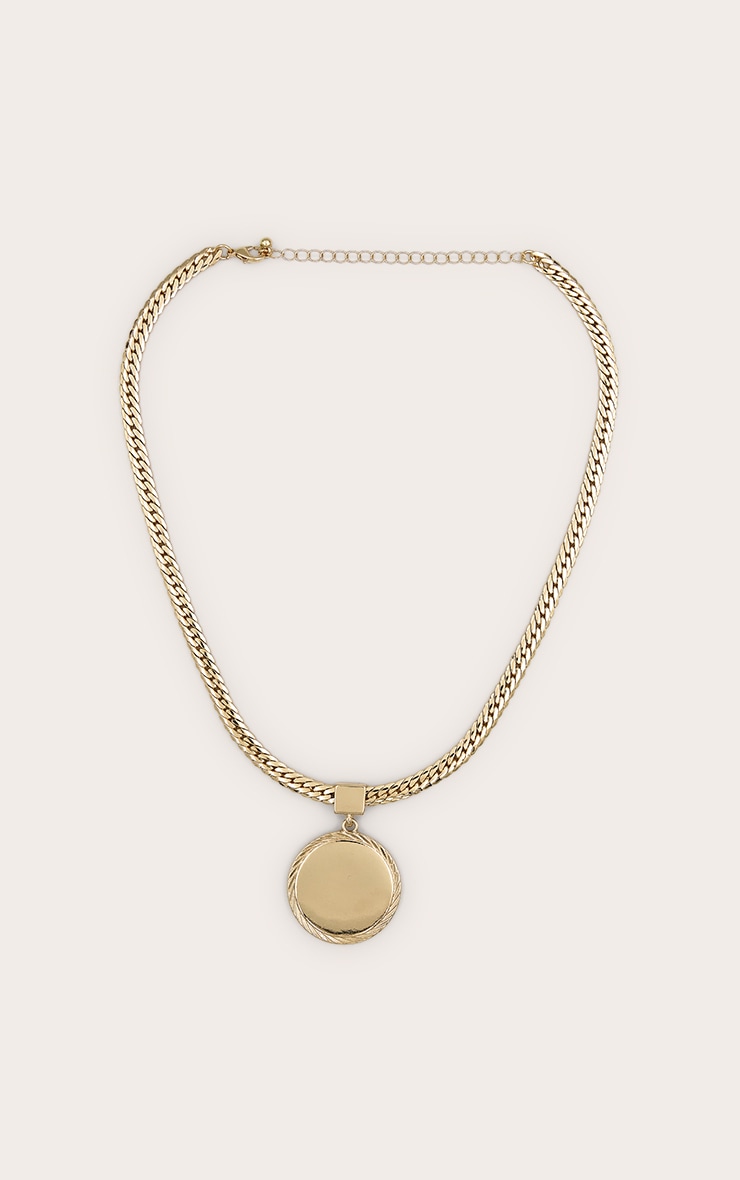 Gold Skinny Chain Necklace With Circular Pendant image 3