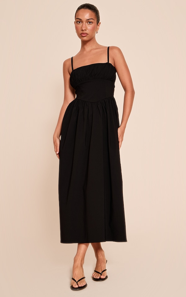 Robe longue tissée stretch noire à bretelles fines et buste froncé
