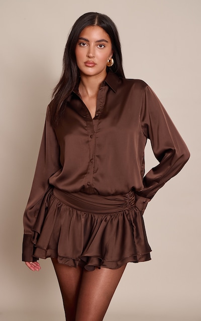 Chemise oversize satinée chocolat à manches longues