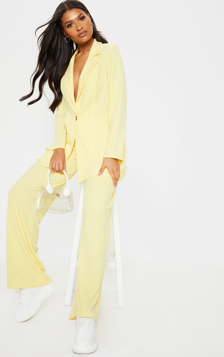 fitted boyfriend blazer