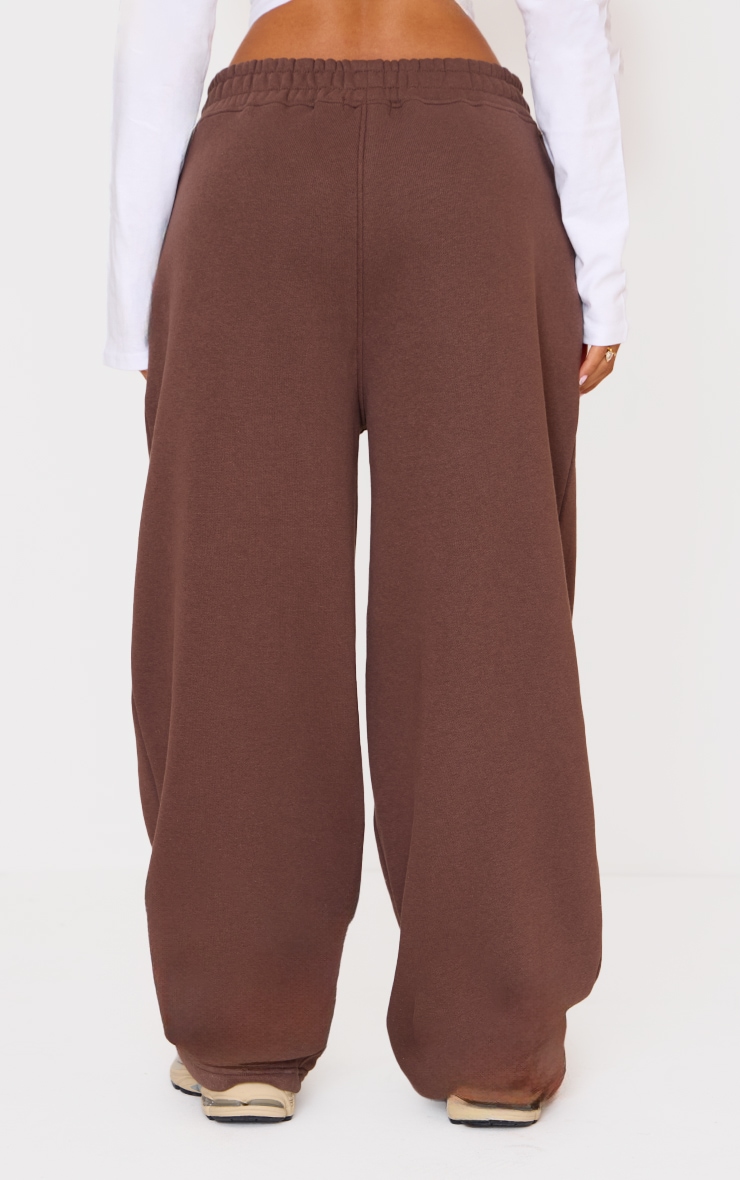 Petite Jogging droit chocolat imprimé "PLT Studio" image 3