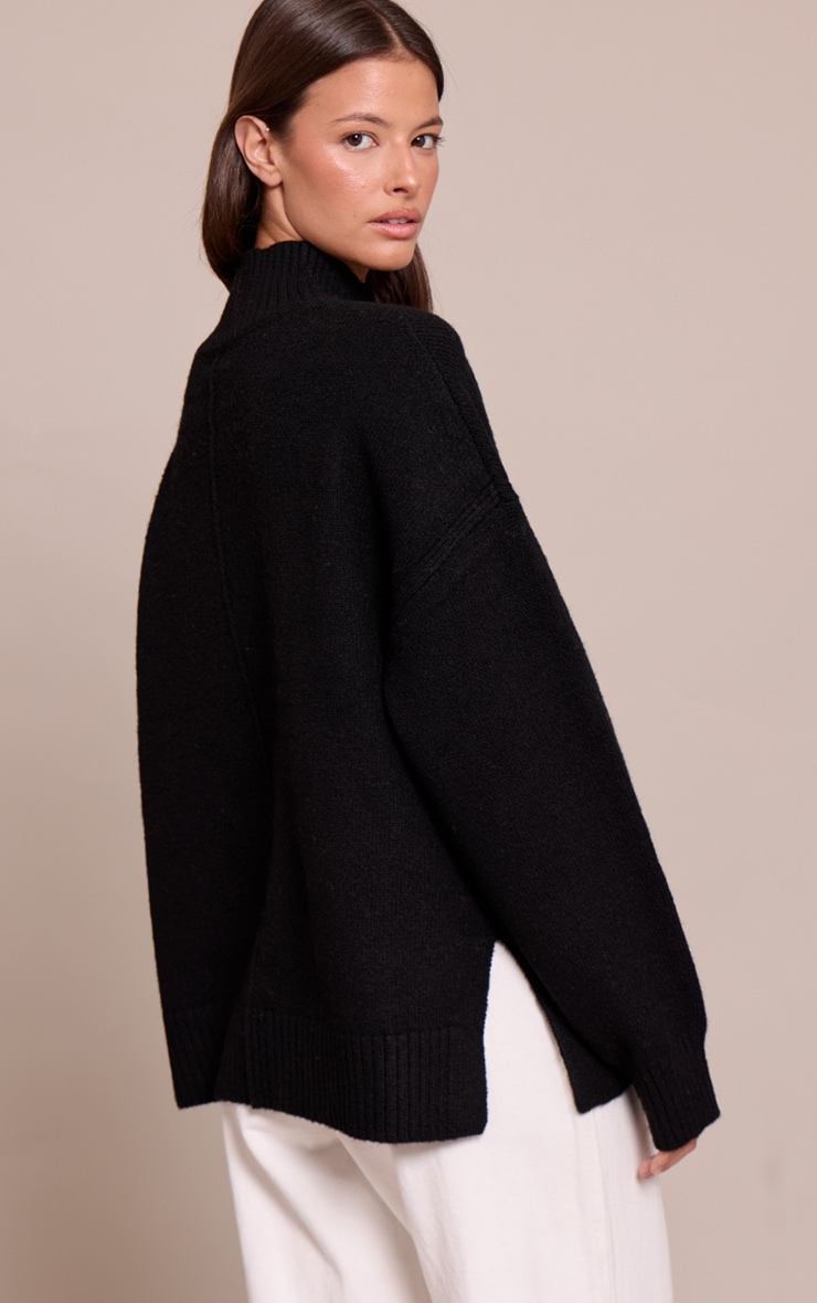 Pull oversize en maille tricot noire à col polo image 2