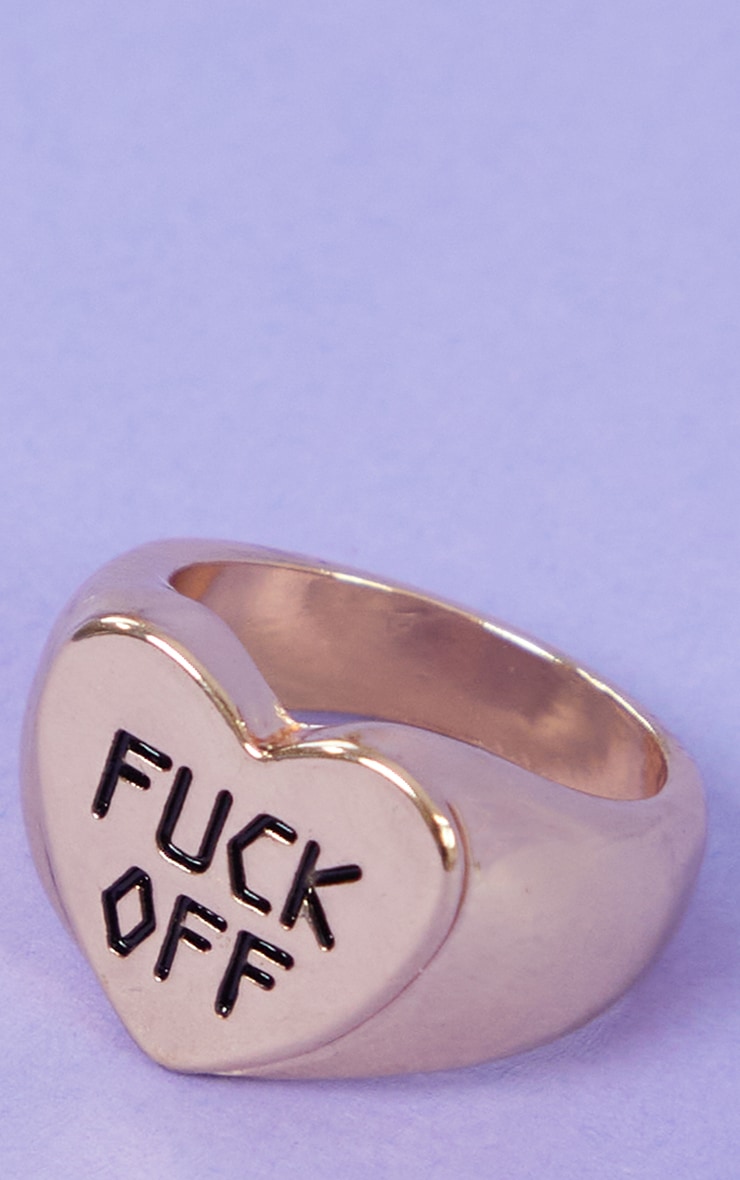 Bague coeur dorée à slogan F*ck Off image 2