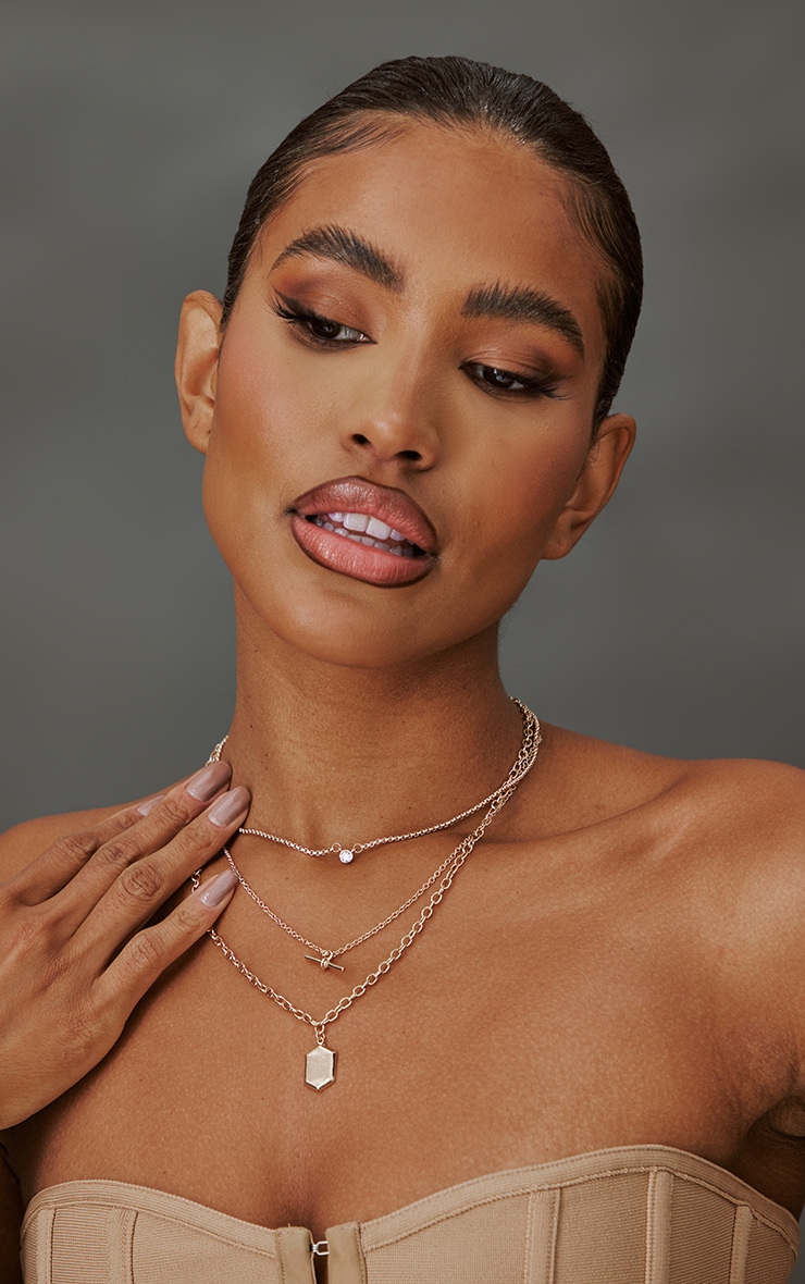 Gold T Bar Pendant Layered Necklace image 1