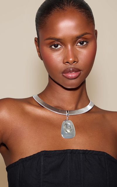 Silver Smooth Clear Stone Pendant Necklace