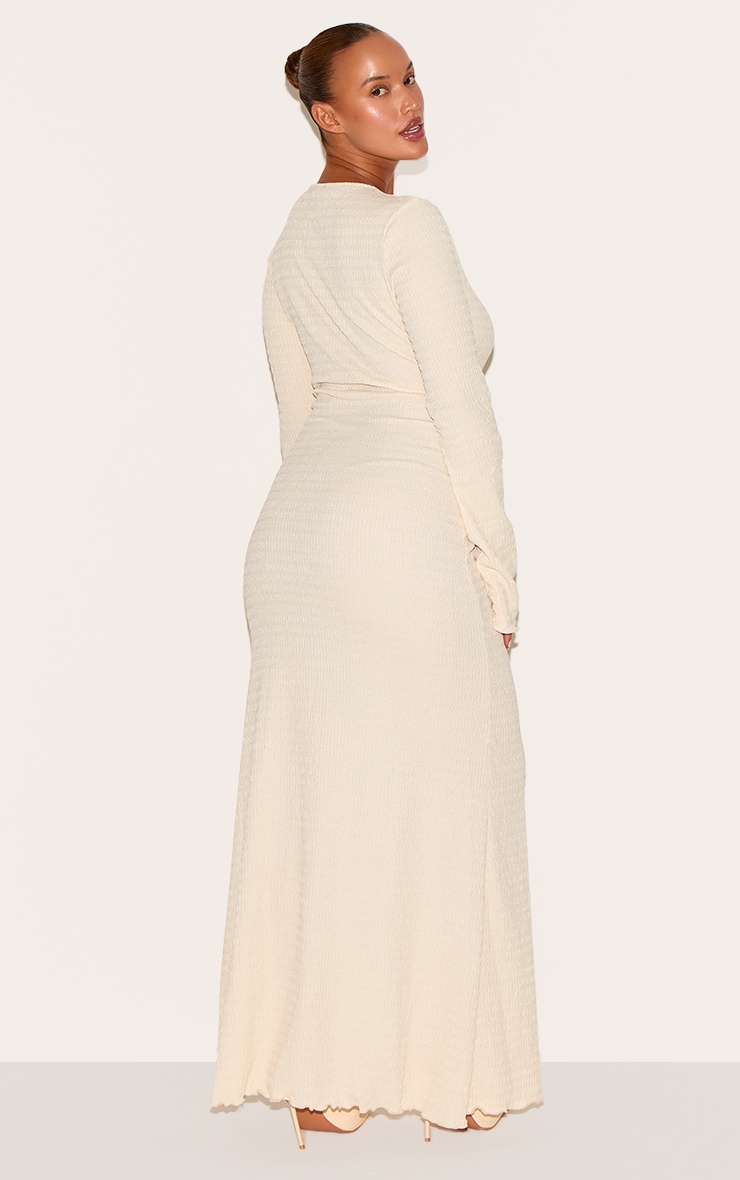 Plus Cream Crinkle Textured Lettuce Hem Long Sleeve Maxi Dress image 2