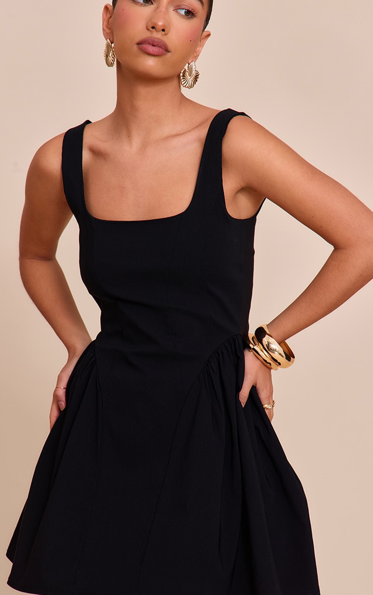Black Stretch Woven Scoop Neck Shift Dress image 4