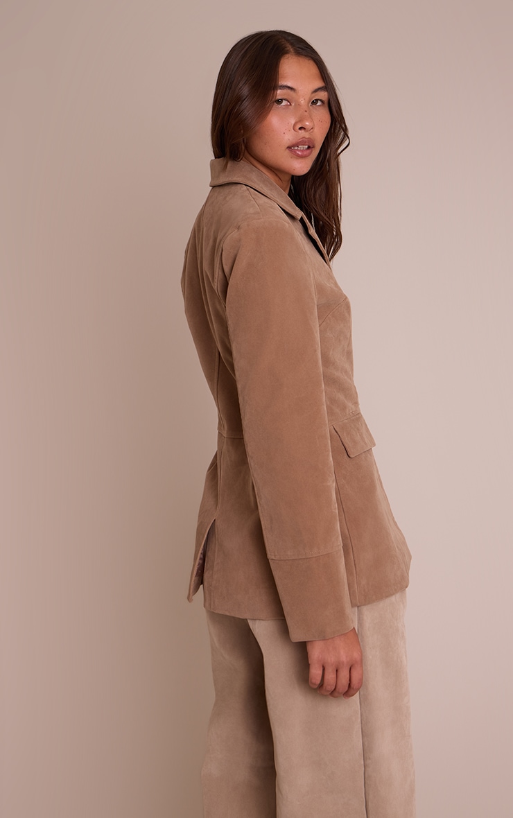 Blazer en suédine marron à taille cintrée et poches image 2