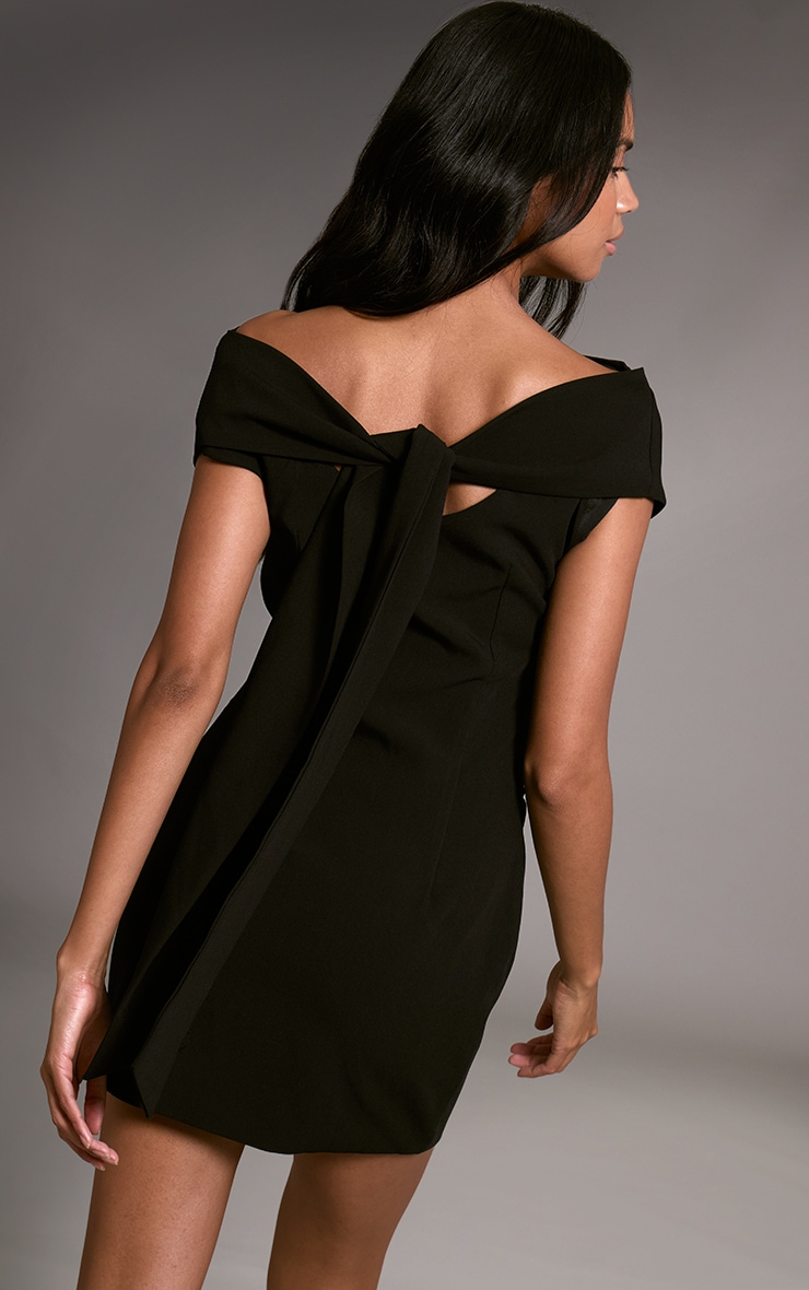 Mini robe tissée noire à manches drapées image 4