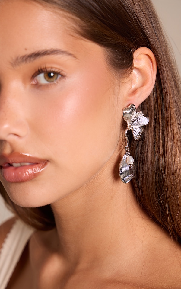 Silver Textured Floral Pearl Draped Earring