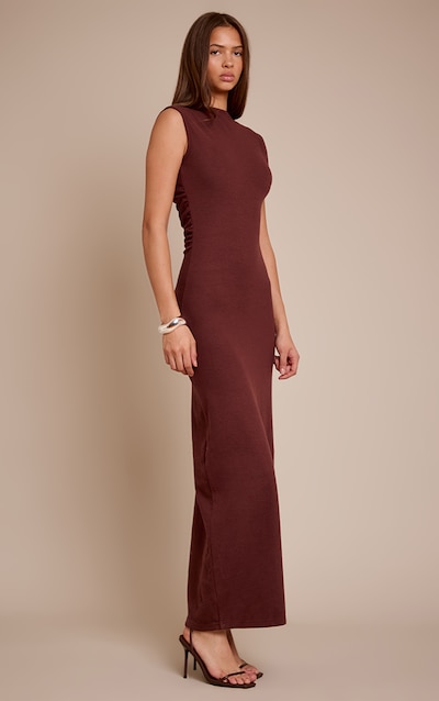 Robe longue douce brossée chocolat à col bateau