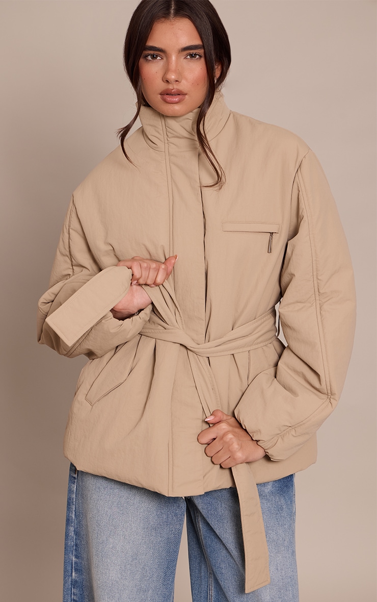 Manteau matelassé gris pierre à taille nouée image 1