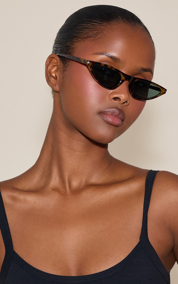 Tortoiseshell Extreme Cat Eye Skinny Frame Sunglasses