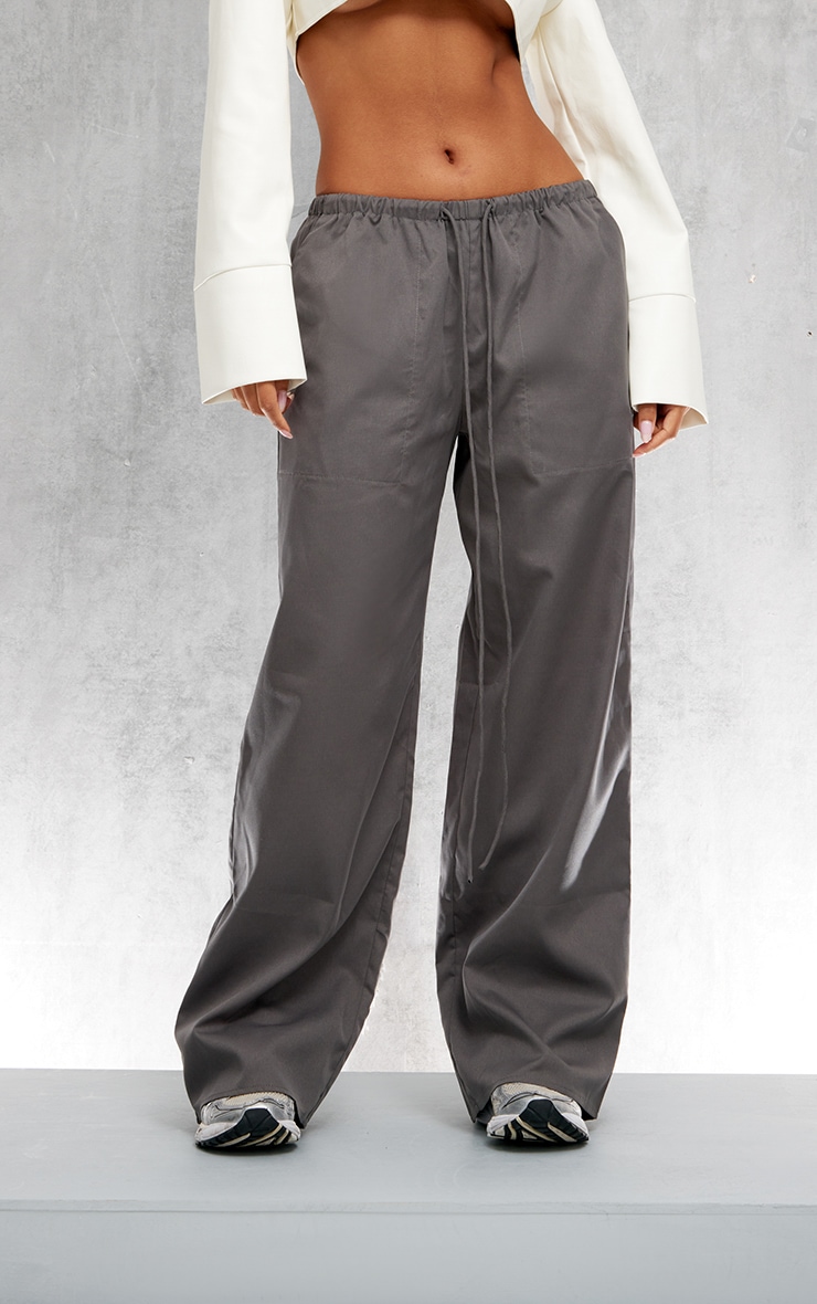 Pantalon décontracté tissé gris anthracite à cordons ajustables et taille basse image 1