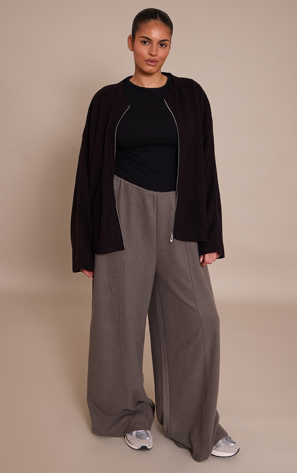 Plus Jogging large doux gris anthracite à pinces