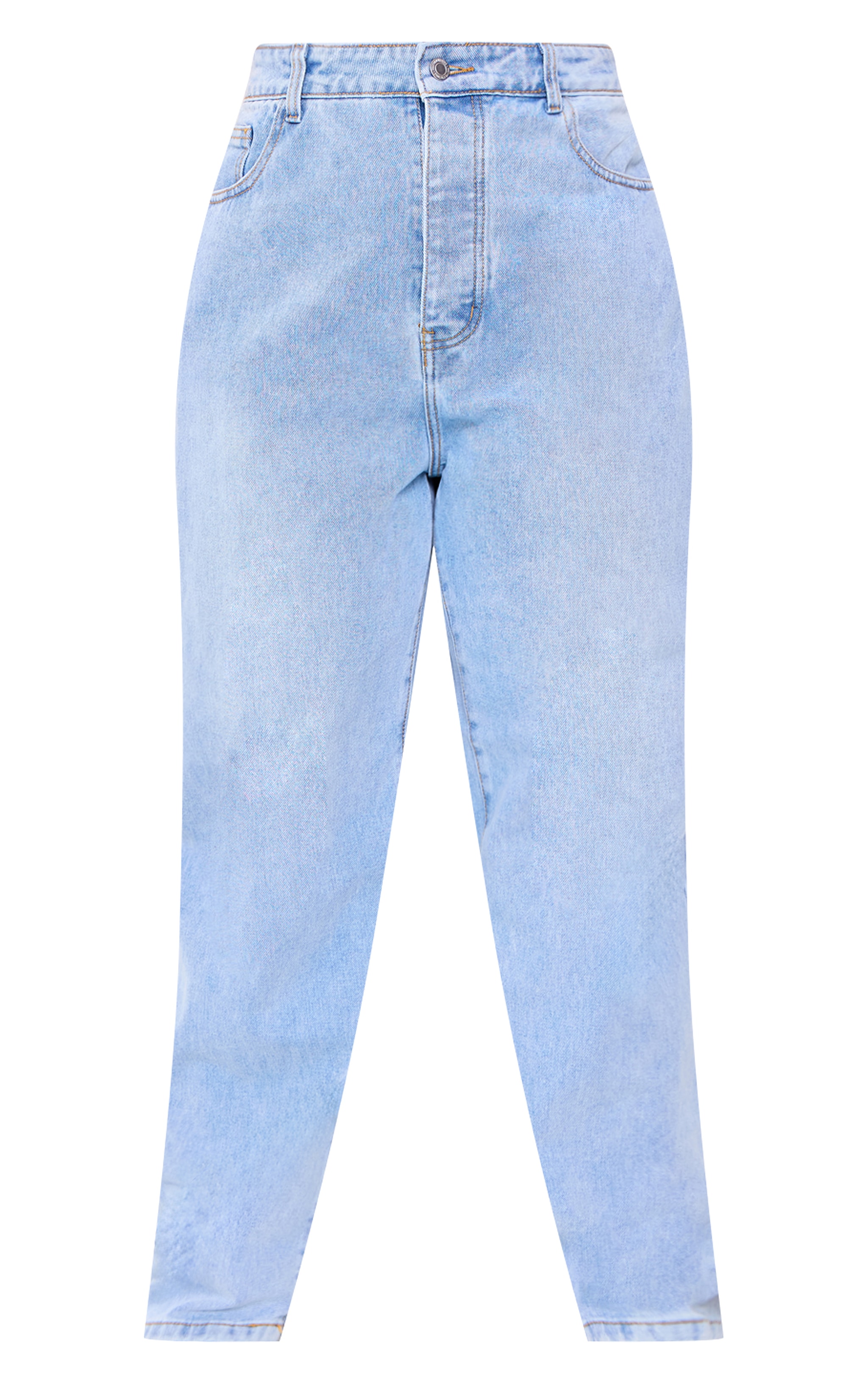 PRETTYLITTLETHING Plus Light Blue Wash Boyfriend Jeans image 5