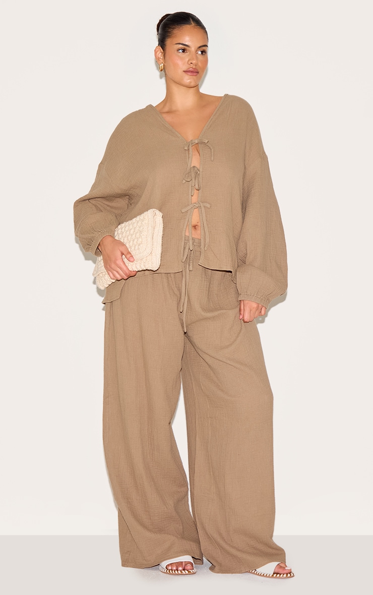 Chemise texturée argile en étamine nouée stretch sur le devant grande taille image 3