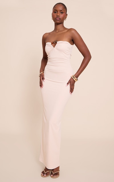 Robe longue douce crème à empiècements