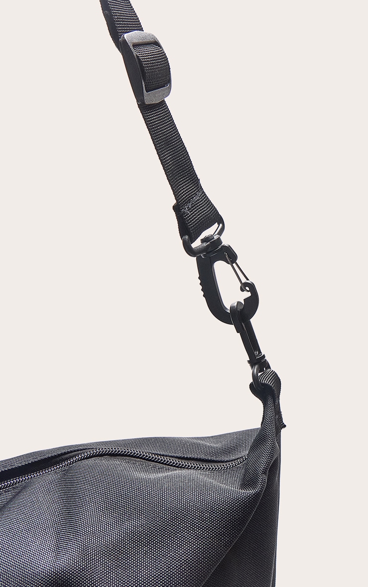 Black PrettyLittleThing Travel Duffel Bag image 4