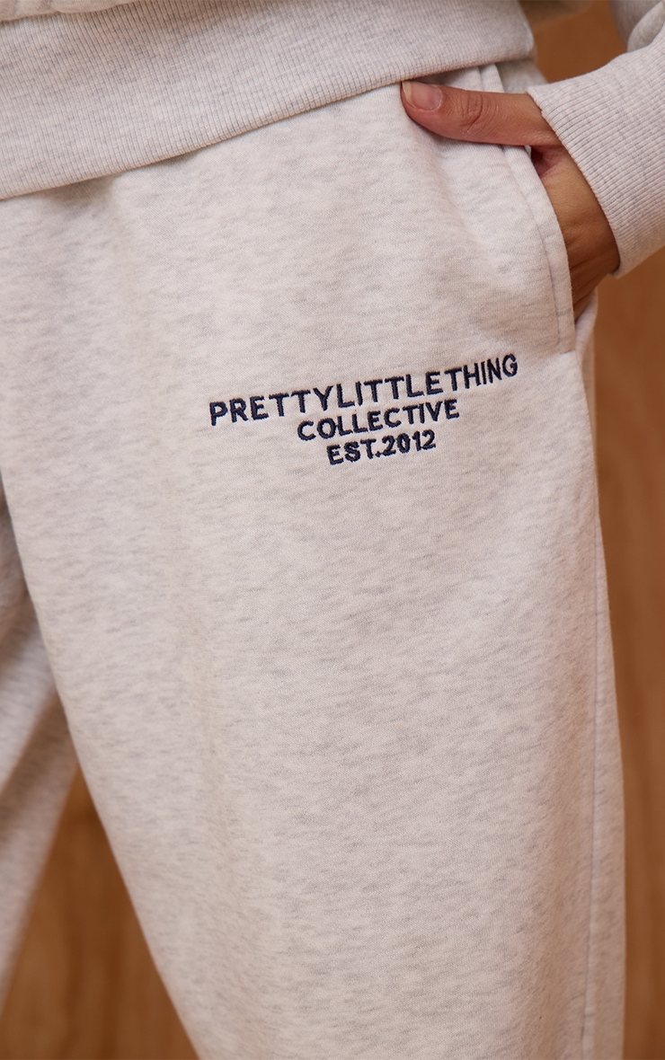 PRETTYLITTLETHING Ash Grey Print Cuffed Joggers image 4