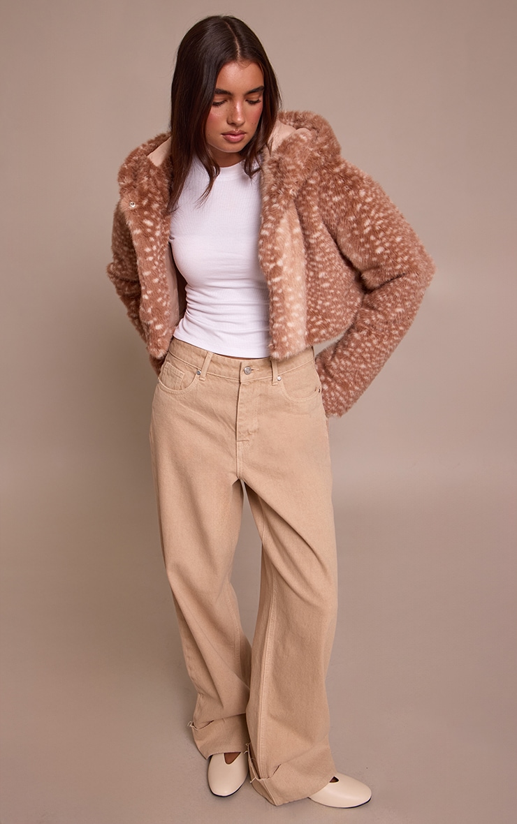 Manteau court en fausse fourre marron imprimé cerf à capuche image 3