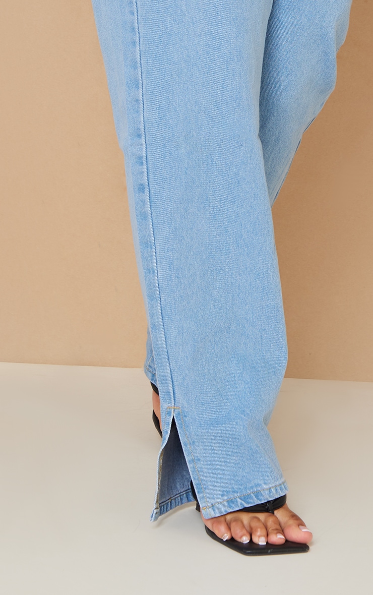 Plus Light Blue Wash Split Hem Jeans image 4