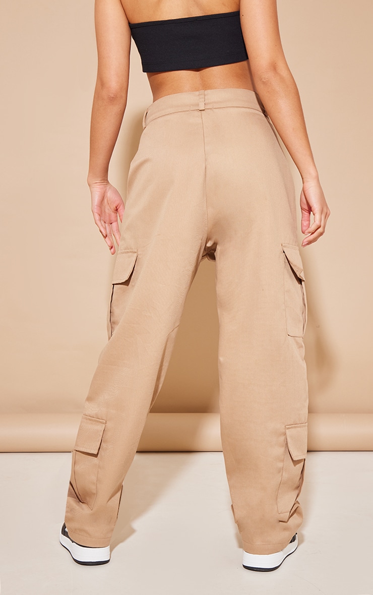 Petite Pantalon cargo large gris pierre à détail poches image 3