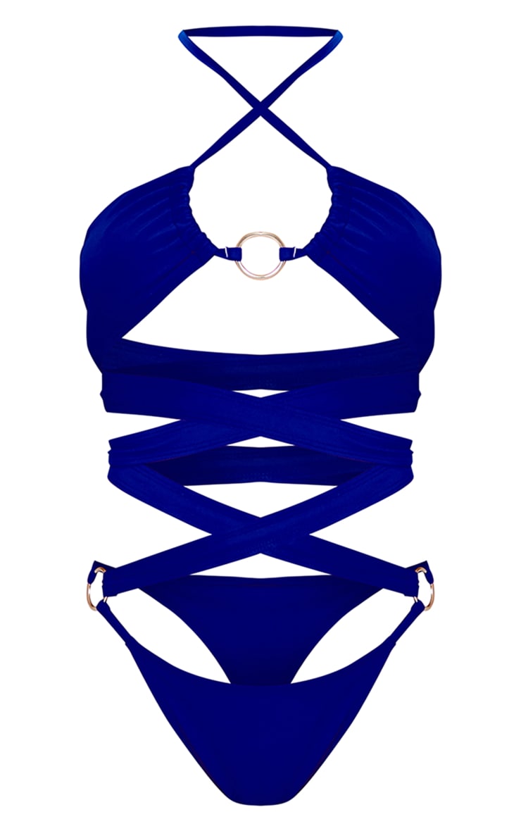 Maillot de bain bleu cobalt découpé à anneaux image 6