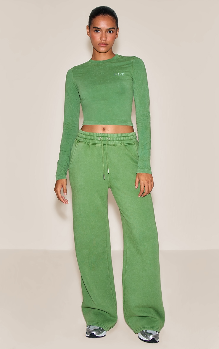 T-shirt ajusté vert forêt délavé à manches longues image 3