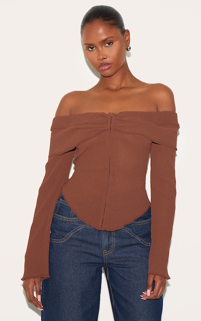 Blouse en mousseline de soie chocolat plissée à col bardot